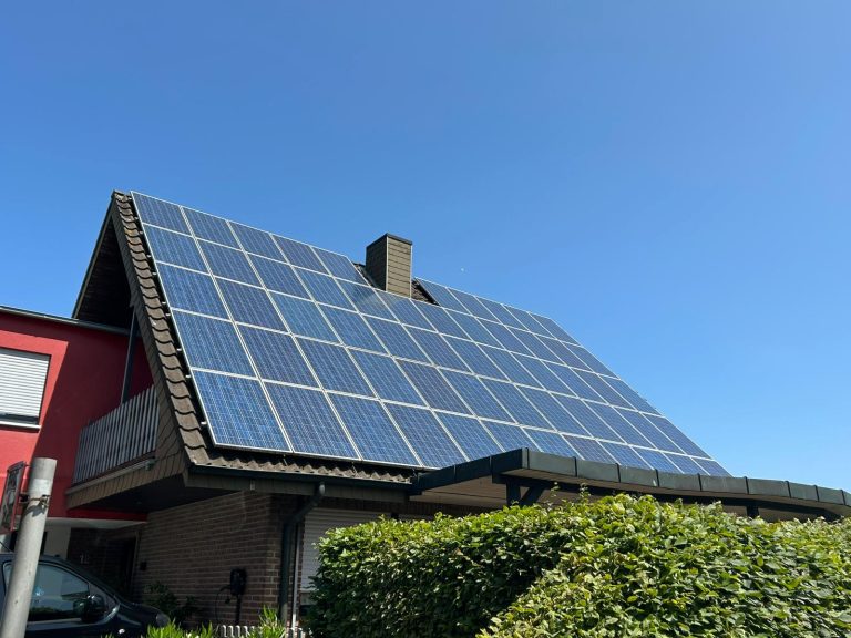 Bestehende PV. Neue Möglichkeiten. – NexoWatt-Projekt